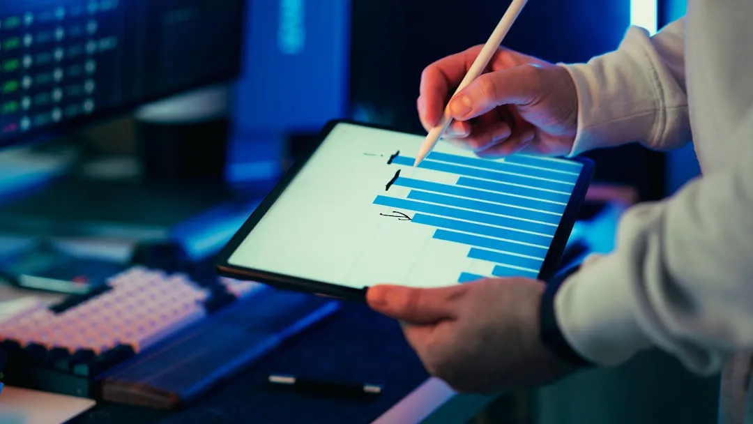 Building Your Data Dream Team: Key Skillsets for Data Analysts vs. Analytics Professionals